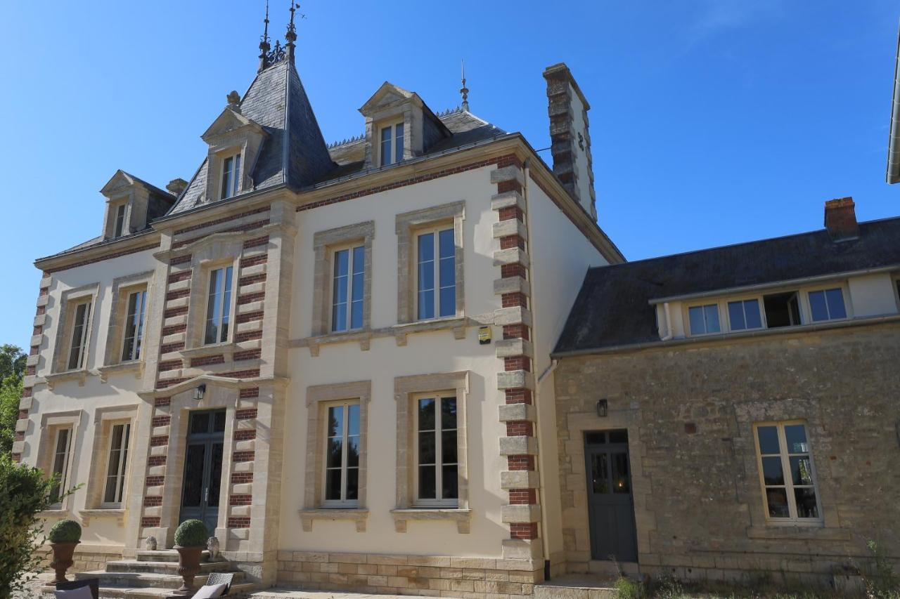 Le Bourg Bed & Breakfast Asnieres-en-Bessin Exterior foto